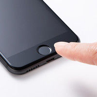 サンワダイレクト iPhone 8/7液晶保護強化ガラスフィルム 200-LCD041BK 1個（直送品）