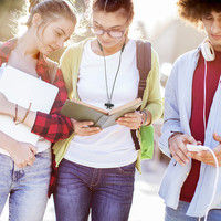 サンワダイレクト Bluetoothイヤホン（ネックバンドタイプ・IPX5・ランニング・軽量・通話対応） 400-BTSH011BK 1個（直送品）