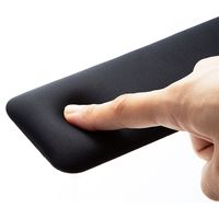 サンワサプライ 薄型リストレスト(Mサイズ) TOK-ERG6BK-M 1個