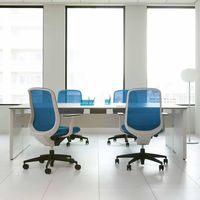 【組立設置込】コクヨ オフィスチェア シロッコ ハイバック T型肘 カーペット用 ホワイト×ホワイト×ライトオリーブ 1脚（直送品）