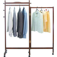 【軒先渡し】ヤマソロ スリーウェイハンガー ブラウン 幅825～1485×奥行400～940×高さ1600mm 1台（直送品）