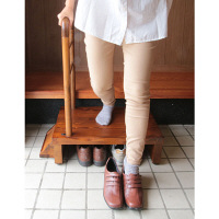 【軒先渡し】ヤマソロ 手すり付きうづくり玄関台60 ブラウン 幅696×奥行400×高さ780～795mm 1台（直送品）