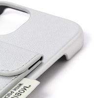 ポケット付きPUレザーiPhoneケース （iPhone13/14） シルバー LAKOLE/ラコレ