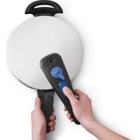 アイリスオーヤマ 片手圧力鍋　３Ｌセット KAR-3LS 1セット（直送品）