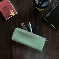 クツワ シリコンスキンペンケース(セージグリーン) AK070GR 1個（直送品）