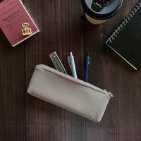 クツワ シリコンスキンペンケース(ウォームグレー) AK070GY 1個（直送品）