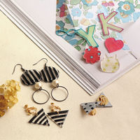 日本紐釦貿易(Nippon Chuko) プラバン 畜光 0.2mm厚 A5サイズ 5枚入 A10-62 1セット(3袋、合計15枚入（直送品）