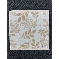 【アウトレット】丸眞 リーフ柄（BR）　ハンドタオル2枚組 1パック（2枚入）