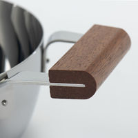 玉虎堂製作所 両手鍋 18cm マット仕様 BENRI鍋 ステンレス製 日本製 427079 1個（直送品）