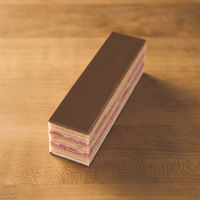 無印良品 世界のお菓子　フランボワーズのオペラケーキ 1セット（1個×2） 良品計画