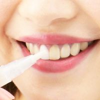 Pearl White Tooth Gloss 歯のマニュキア 黄ばみ くすみ 美健コーポレーション