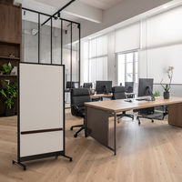 【組立設置込】プラス パーティションホワイトボード グレイッシュ ブラックフレーム ブラウントレイ 1台（直送品）