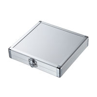 サンワサプライ USBフラッシュメモリケース (10本収納) FC-UFD1N 1個（直送品）