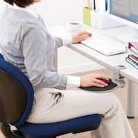 サンワダイレクト マウステーブル（360度回転・クランプ式・硬質プラスチックマウスパッド・ライトグレー） 200-MPD021W 1個（直送品）