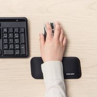 サンワダイレクト リストレスト(マウス用・手首・腱鞘炎防止・疲労軽減・クッション・幅16.5cm) 200-TOK014BK 1個（直送品）