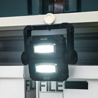 サンワダイレクト LED投光器（作業灯・充電式・屋外・アウトドア・最大20W・最大850ルーメン・バッテリー内蔵・COBチップ） 1個（直送品）