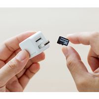 サンワダイレクト iPhoneカードリーダー（iPhone・バックアップ・microSD・Qubii・充電・カードリーダー） 1個（直送品）