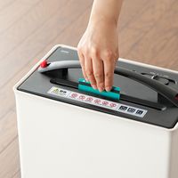 サンワダイレクト 電動シュレッダー（ゴミ圧縮機能付き・家庭用・クロスカット・10枚細断・カード対応） 400-PSD024 1個（直送品）