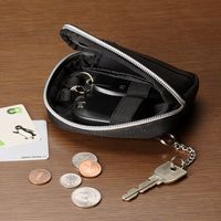 サンワダイレクト スマートキーケース（鍵・スマートキー2個収納・カード収納・小銭入れ・外側ポケット付き・キーリング付属・カラビナフック対応・ブラック）（直送品）