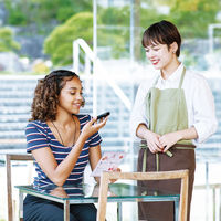 キングジム ポータブル翻訳機「ワールドスピーク」 SIMなし/オフライン(全17言語)・Wi-Fi接続(全155言語) HYP10クロ