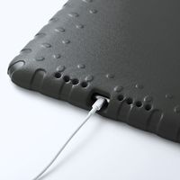 サンワサプライ iPad 10.2インチ 衝撃吸収ケース ブラック PDA-IPAD1605BK 1個