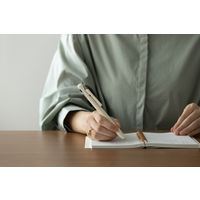 ぺんてる カルム 3色ボールペン 0.5mm ベージュ軸 BXAC35H 1セット（3本）