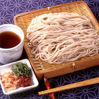 ゴールドつゆ 蕎麦（300ml）ストレート 1本 にんべん 麺つゆ めんつゆ