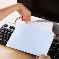 ムトウユニパック ナチュラルカラー封筒 長3横型 アクア　テープ付 100枚