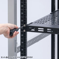 サンワサプライ 19インチマウント取り付け棚板 CP-SVHTNT1BK 1枚（直送品）