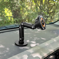 MagSafe対応 車載ワイヤレス充電器 ダッシュボード用 粘着固定 ロングアーム ブラック  MagSafe非対応機種・ケースも使える（直送品）