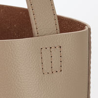 無印良品 ヌメ革 ワンショルダーバッグ グレイッシュブラウン タテ３３×ヨコ２３×マチ１０ｃｍ 良品計画