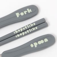 (らこれキッズ)ブロックロゴカトラリートリオセット チャコール LAKOLE/ラコレ