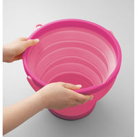 ソフトバケツ8型 折りたたみ式 ピンク 1個 伊勢藤