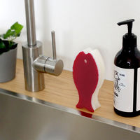 おさかなスポンジ ホワイト 1個 マーナ