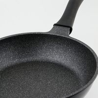 LIVPLUS フライパン 20cm ガス火専用 軽量 ブラック NMー381 1個