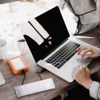 溝端紙工印刷 紙おしぼり パピエ ブロン 平型 1セット（200枚：100枚入×2袋）