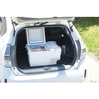 アイリスオーヤマ 充電式ポータブル冷温庫26L IPDW-B3A-W 1台