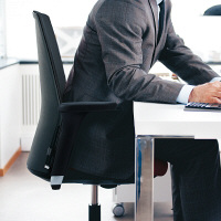 サンワサプライ Futu エルゴノミクスチェア ブラック SNC-ERG4 1脚（直送品）