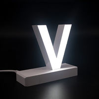 アクリサンデー ａｂｃＭＩＸ　マグネット連結文字　ＨＡ１００シリーズ　アルファベット大文字　【Ｖ】 112026 1個（直送品）