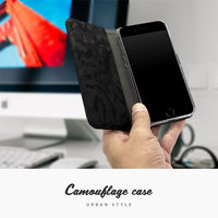 オウルテック iPhoneSE(第2~3世代)/8/7/6s対応迷彩柄手帳型ケースブラック OWL-CVIC4714-BK 1個