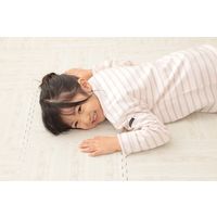 アイリスオーヤマ ジョイントマット 木目デザイン 32×32×厚み1cm ホワイト JTM-32（WOD) 1セット(9枚入)