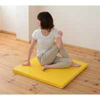 YAMAZEN　ルームマット　2つ折りタイプ　幅900×奥行900×高さ50mm　イエロー　（直送品）
