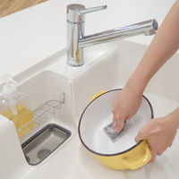 キッチンスポンジ 毎日とりかえスポンジ 水切れタイプ コシが強い 硬め 使い捨て グレー 1パック（30個入）東和産業