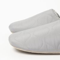 【LAKOLE/ラコレ】 キルトルームシューズ グレー L（27～30.5cm）