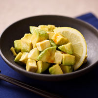 ヤマサ醤油 絹しょうゆ 200ml 1セット（2本入）