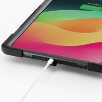 サンワサプライ iPad Air 13インチ（M2/2024）用耐衝撃ケース PDAーIPAD2117BK 1個（直送品）