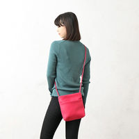 センバドー 合皮シンプル ポケットショルダーバッグ IV 621-7092 1個（直送品）