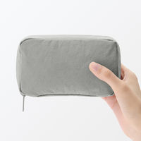 無印良品 リンクルナイロン 大きく開くポーチ グレー Ｍ 約１５×９×４．５ｃｍ 良品計画