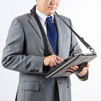 【処分品】サンワサプライ スタンド機能付きショルダーベルトケース （iPad Pro 12.9インチ用） PDA-IPAD1212 1個（直送品）