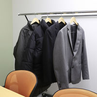 木製ジャケットハンガー クリップ付 WH-02 1セット（1セット(3本組)×10） 回転式フック 業務用 伊藤忠リーテイルリンク